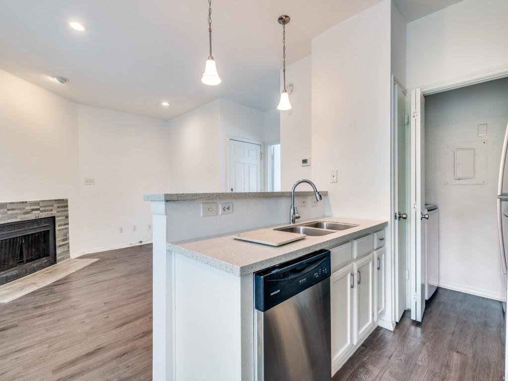 4113 Esters Road 605