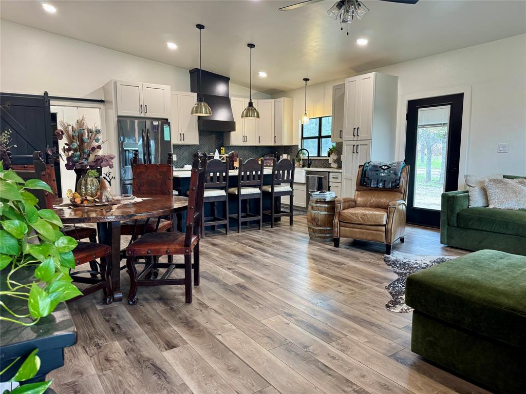 800 Private Road 1485