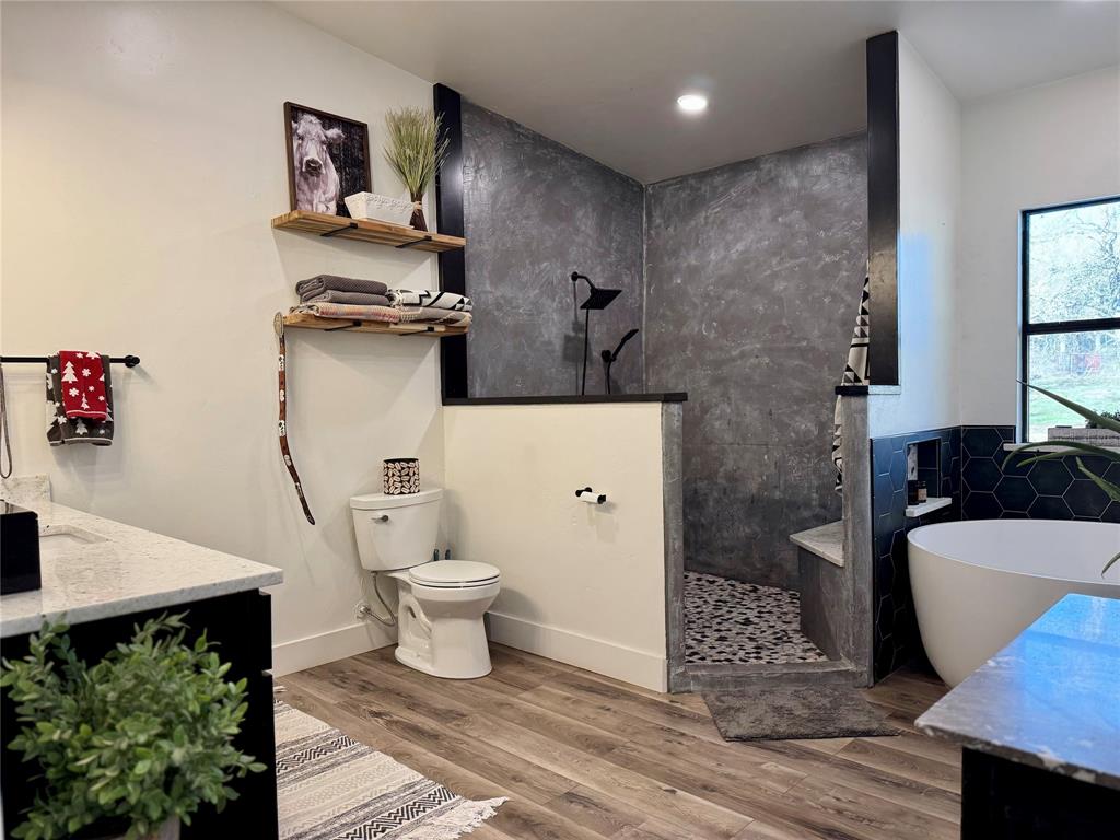 Duffau Creeks Estate - Residential