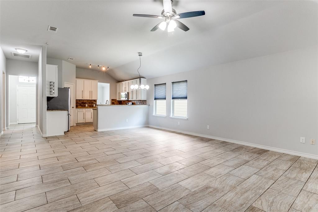 Victorian Forest Estates Ph 01 - Residential Lease