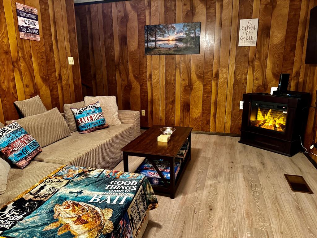 Tamarack Venture Sec 01 - Residential Lease