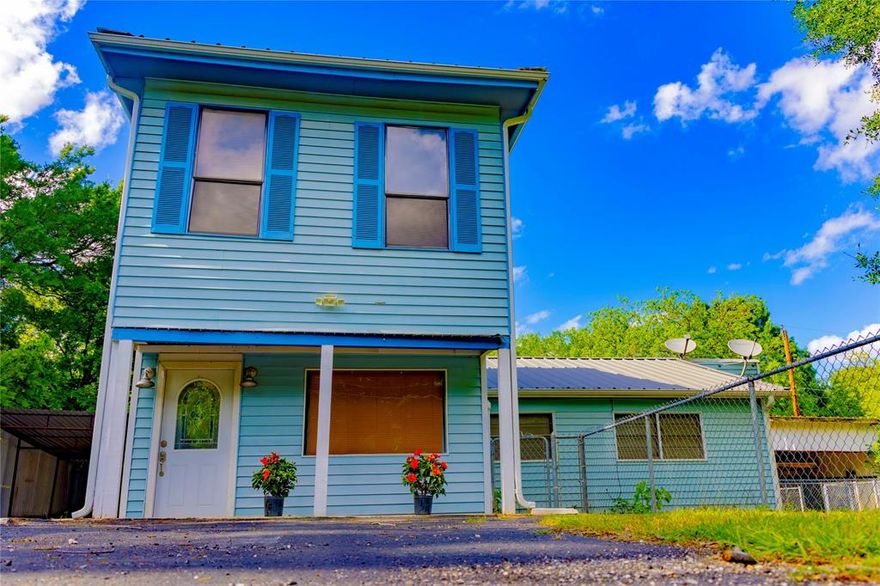 Looking for a Lake House move in ready? Don't miss this opportunity to snag this newly upgraded lake property and enjoy life by the water! This community is No HOA and AIRBNB friendly. Open Floor plan, with natural lighting, and new light fixtures throughout. Upgrades include fully remodeled kitchen with new stainless steel electric range and microwave, electric water heater, wall mounted propane heater, new window units, custom French Drain, new carpet in bedrooms and living room, updated electrical box with new breakers to whole house, and more!  Plenty of space for entertainment, and to park your lake toys! 5 minutes away from Megastar Casino & the Upcoming Casinos Hard Rock & Margaritaville, and Cedar Mills Marina. Schedule your showing today!