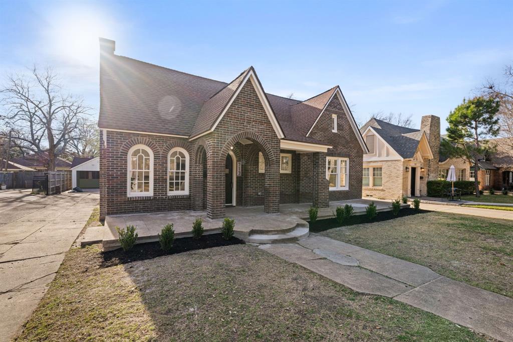 Munger Place - Residential