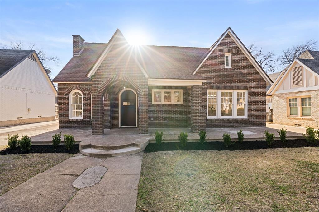 Munger Place - Residential