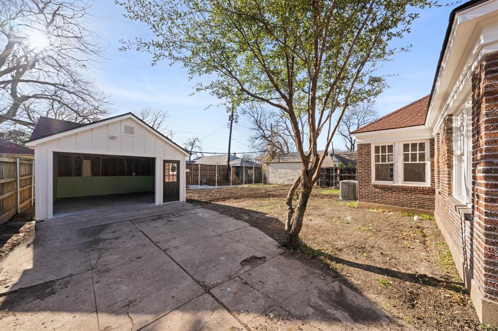 Munger Place - Residential