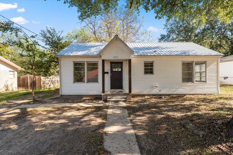 A home in Mount Pleasant