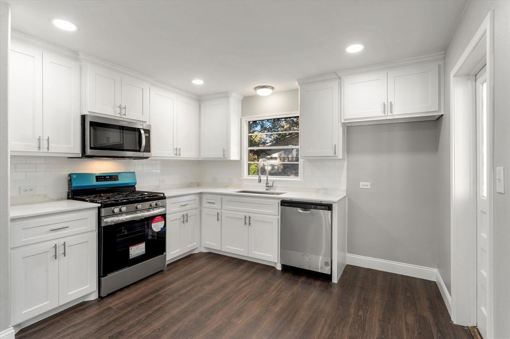 Mount Pleasant, Texas 75455, United States, 2 Bedrooms Bedrooms, ,1 BathroomBathrooms,Residential,Pending,32207