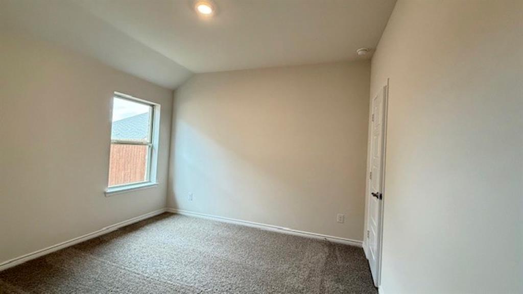 2012 Willow Drift Street