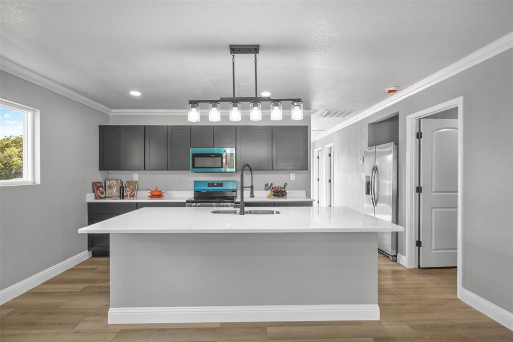 5704 Arkansas Trail