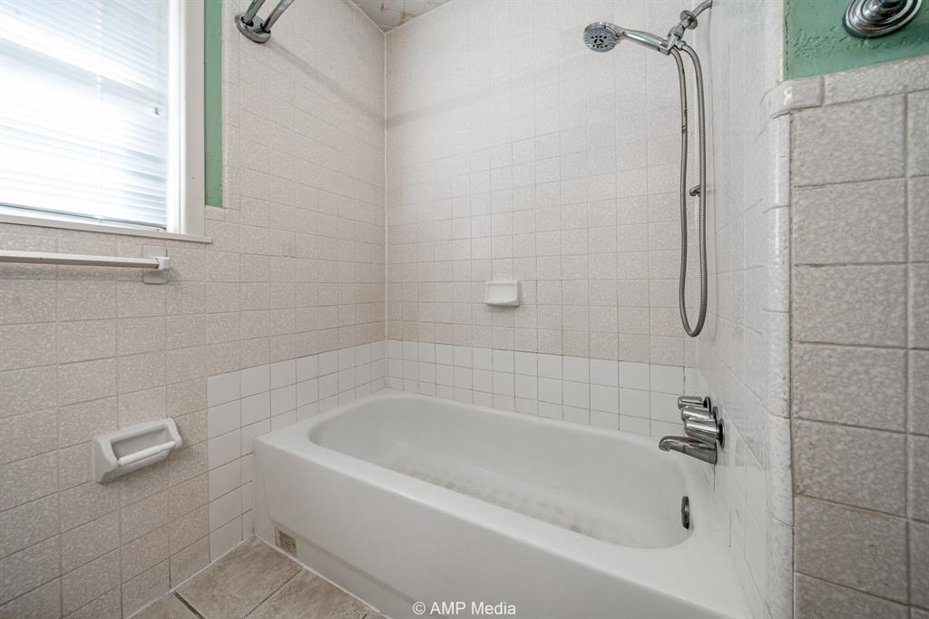 Huie Anson - Residential