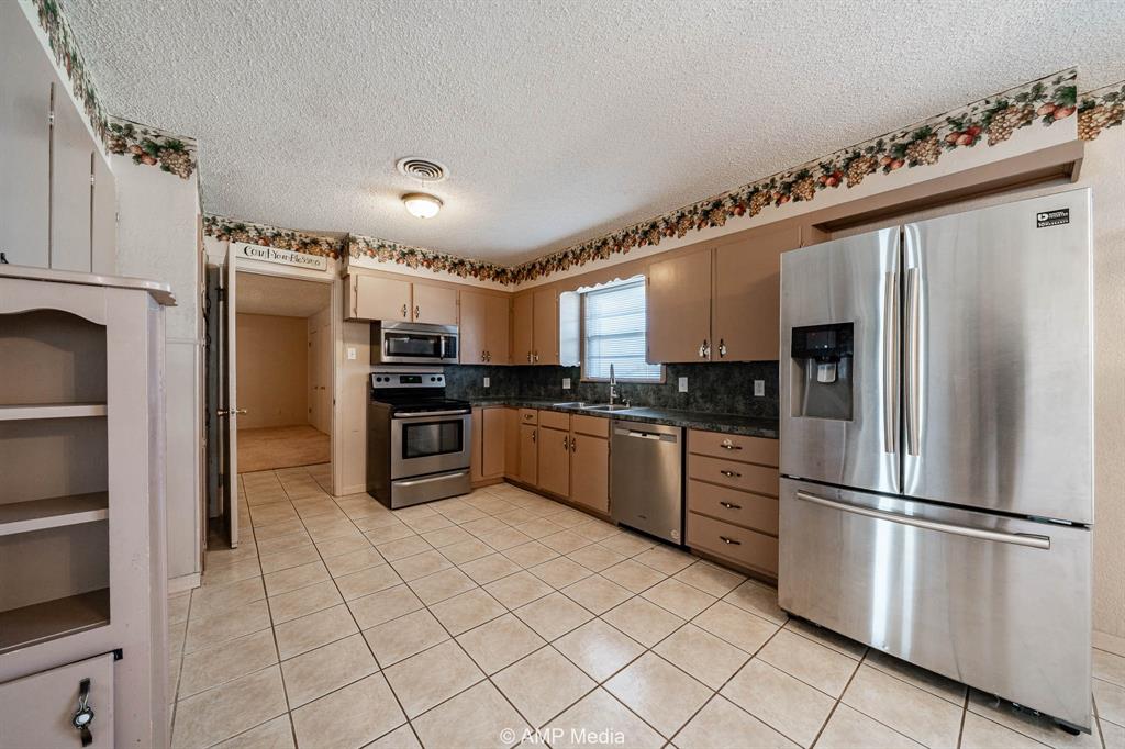 Huie Anson - Residential