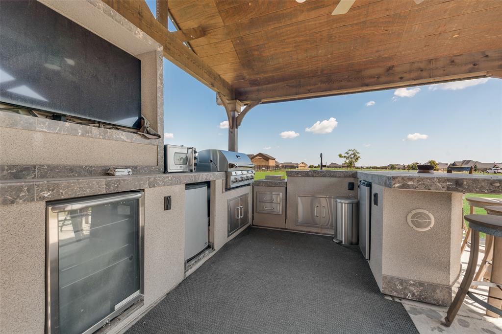 Winners Circle - Residential