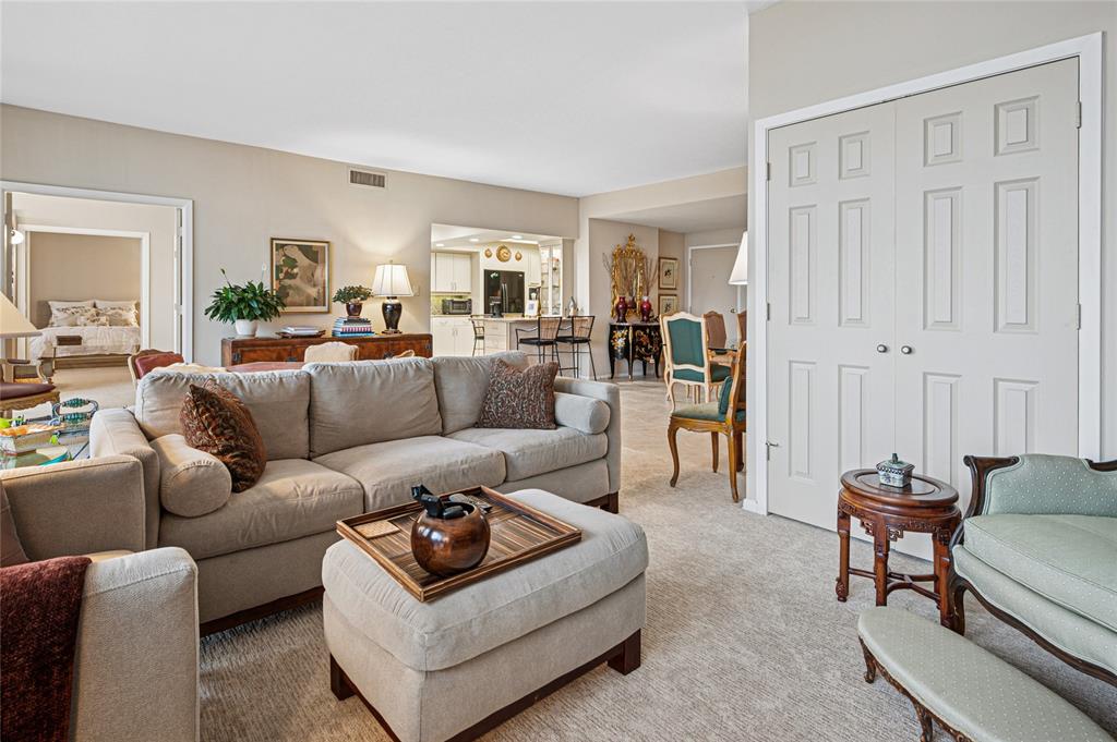 Bonaventure Condo - Residential