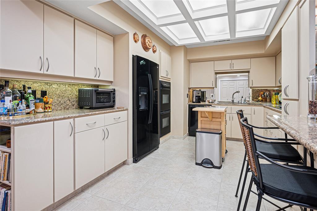 Bonaventure Condo - Residential