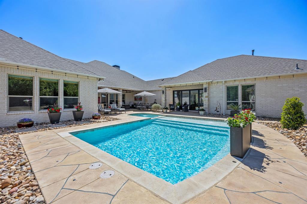 504 Shadow Wood Lane
