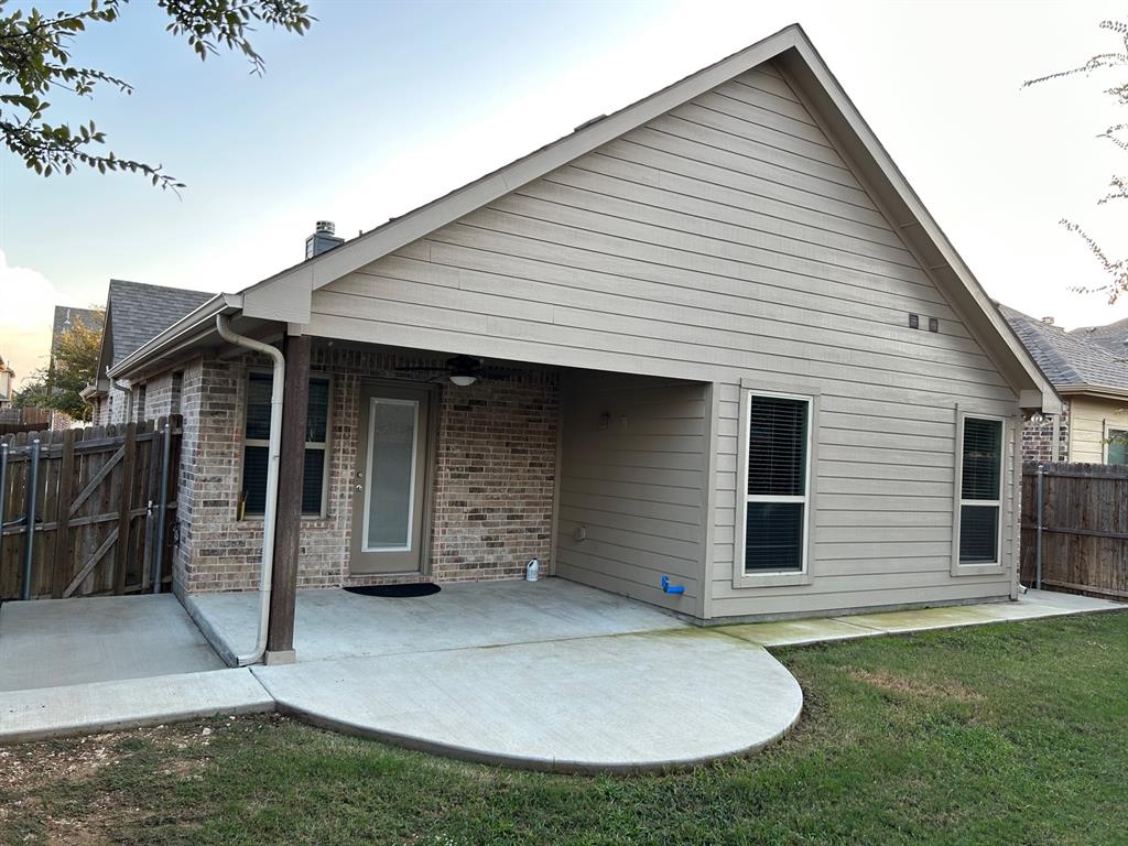 Fossil Creek At Westridge Ph 2 - Residential Lease