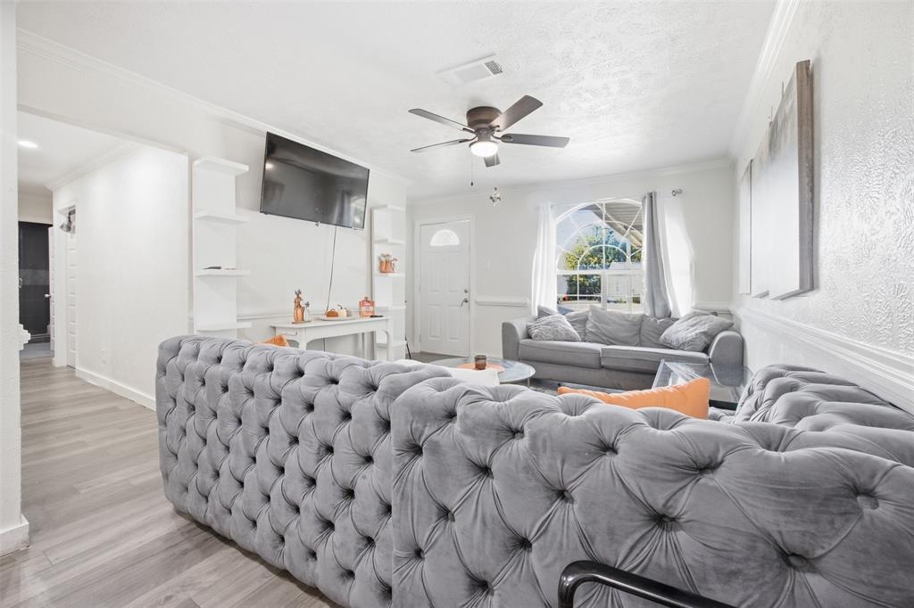 1801 Garden Oaks Drive