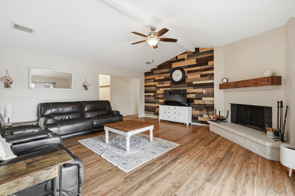 4748 Moss Rose Drive