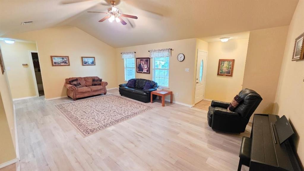 Decordova Bend Estate - Residential