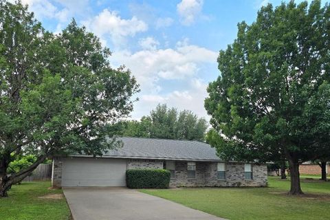5324 Mission Circle Granbury TX 76049