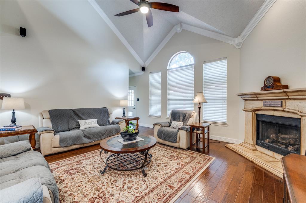 1109 Huntington Trail