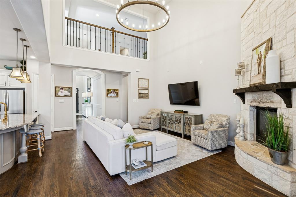 3722 Wagon Wheel Way