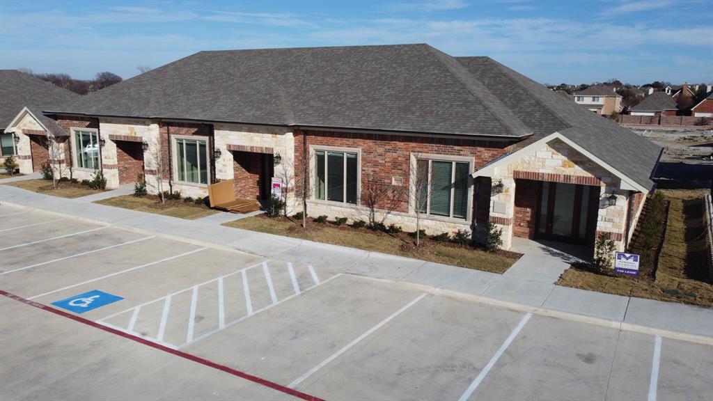 Preston Hickory Office Park - Commercial Lease