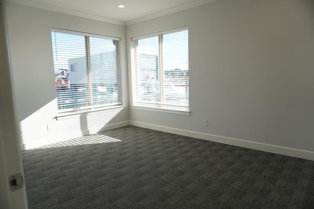 Preston Hickory Office Park - Commercial Lease