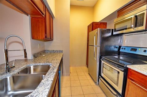 3701 Cedarplaza Lane 305 Dallas TX 75209