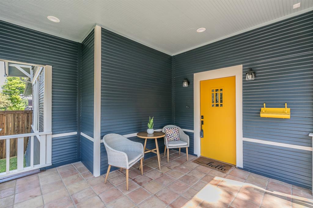 1140 Cedar Hill Avenue