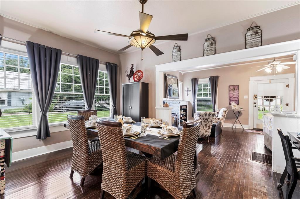 Greenville, Texas 75401, United States, 3 Bedrooms Bedrooms, ,2 BathroomsBathrooms,Residential,Active,224448