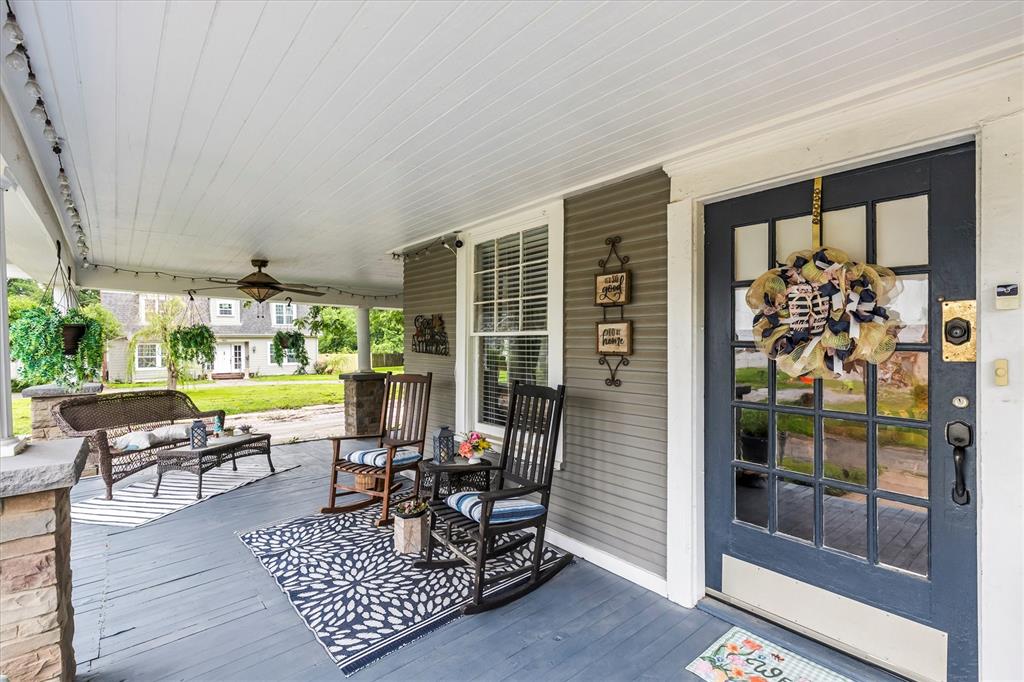 Greenville, Texas 75401, United States, 3 Bedrooms Bedrooms, ,2 BathroomsBathrooms,Residential,Active,224448