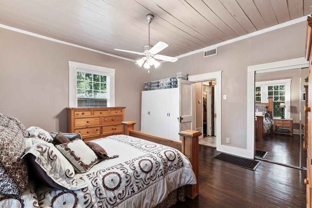 Greenville, Texas 75401, United States, 3 Bedrooms Bedrooms, ,2 BathroomsBathrooms,Residential,Active,224448