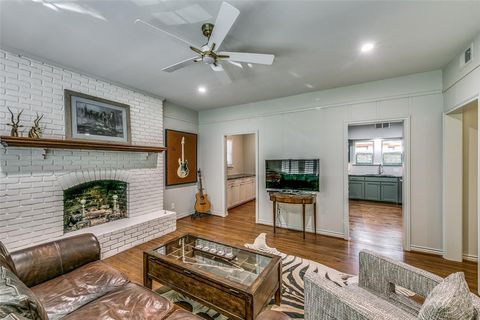 Tiny photo for 4429 Mockingbird Lane, Highland Park, TX 75205 (MLS # 21256119)