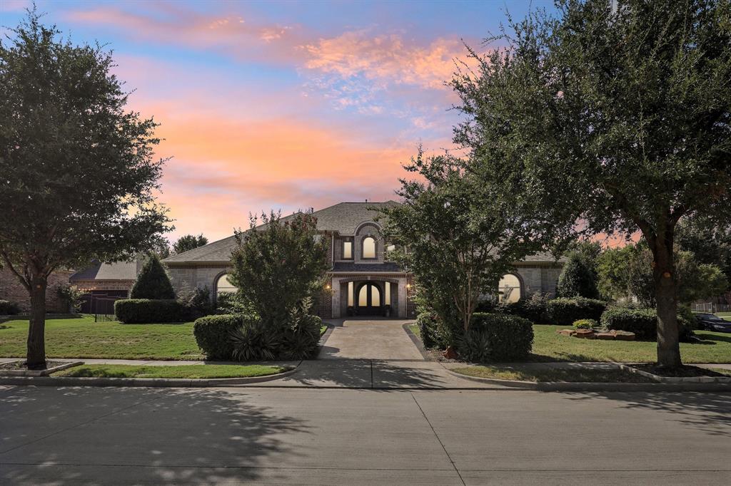 2112 Beaver Creek Lane