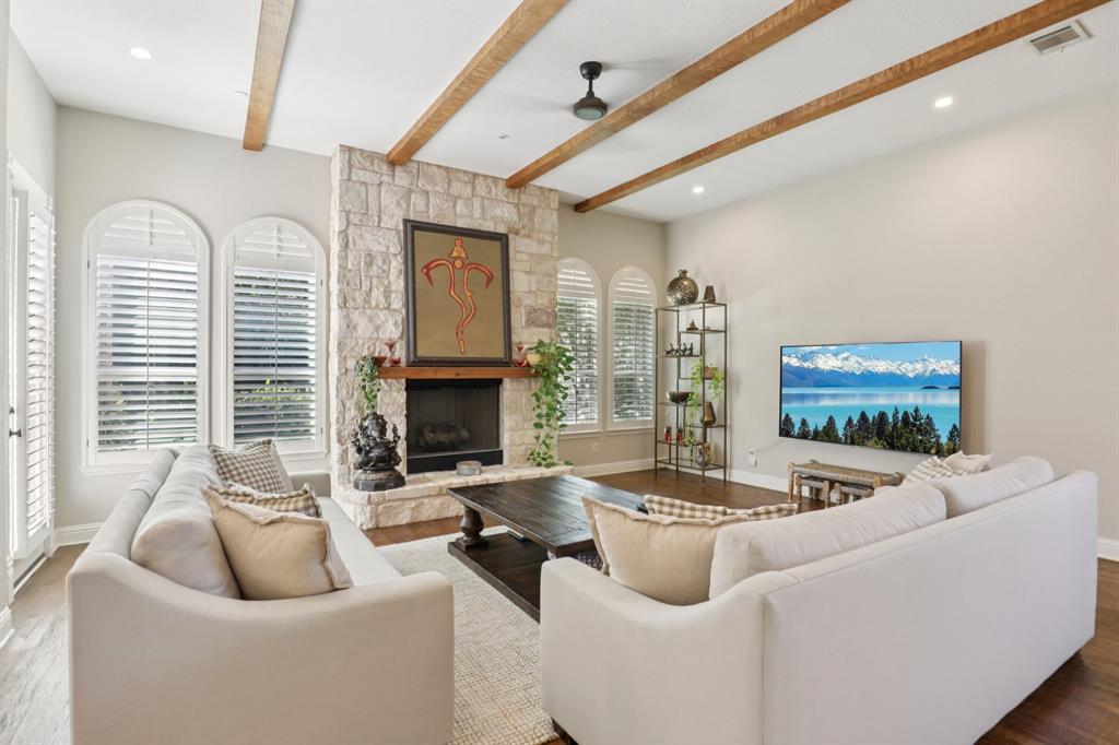 2112 Beaver Creek Lane