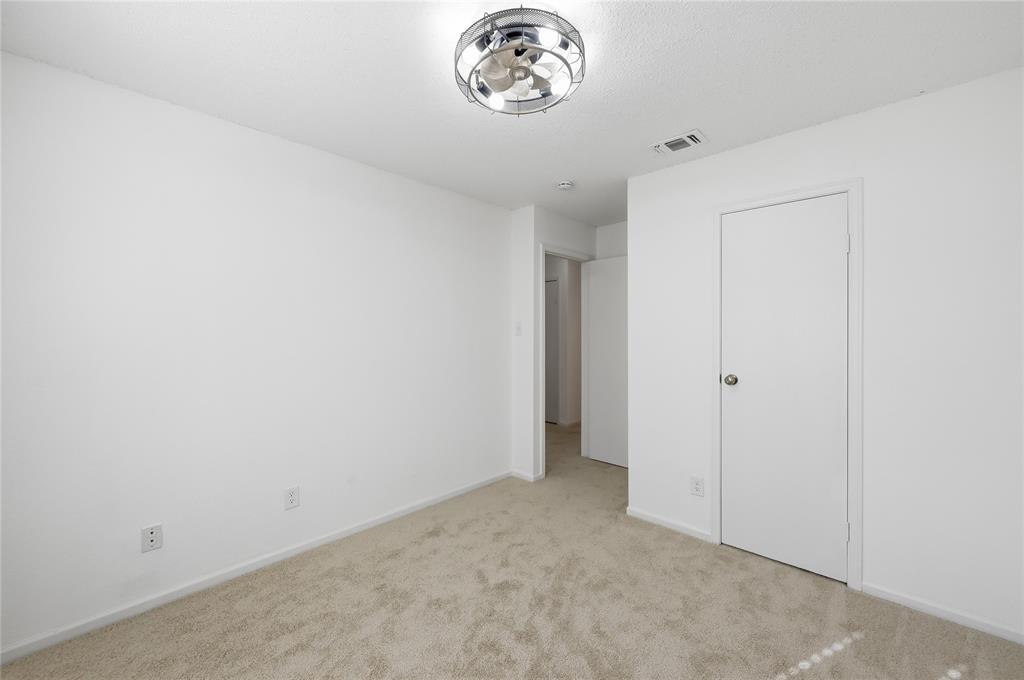 Lewisville, Texas 75067, United States, 3 Bedrooms Bedrooms, ,2 BathroomsBathrooms,Residential,Pending,251990