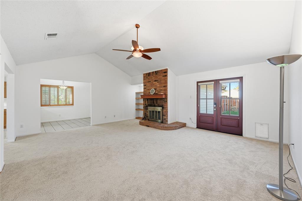 Lewisville, Texas 75067, United States, 3 Bedrooms Bedrooms, ,2 BathroomsBathrooms,Residential,Pending,251990