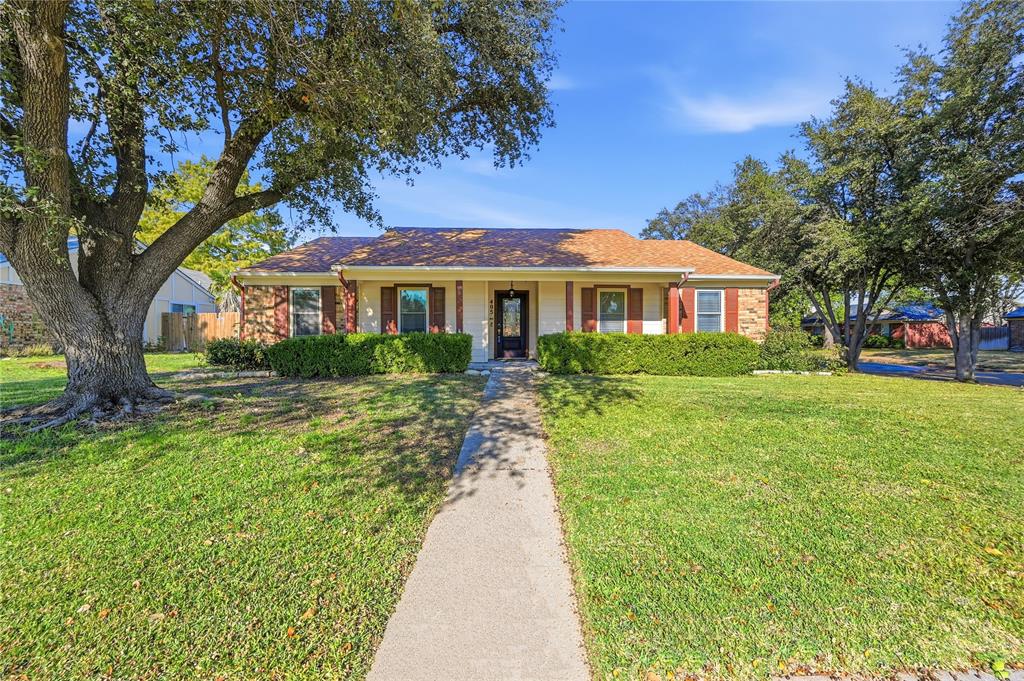 Lewisville, Texas 75067, United States, 3 Bedrooms Bedrooms, ,2 BathroomsBathrooms,Residential,Pending,251990