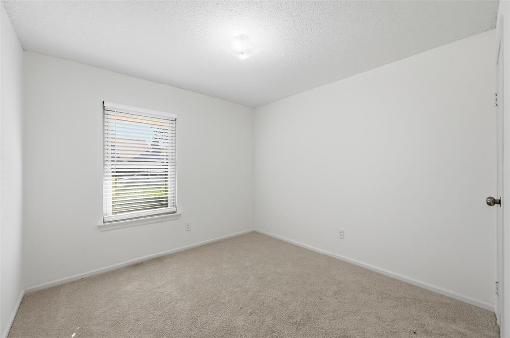 Lewisville, Texas 75067, United States, 3 Bedrooms Bedrooms, ,2 BathroomsBathrooms,Residential,Pending,251990