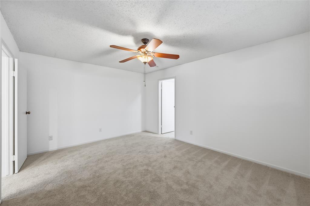 Lewisville, Texas 75067, United States, 3 Bedrooms Bedrooms, ,2 BathroomsBathrooms,Residential,Pending,251990