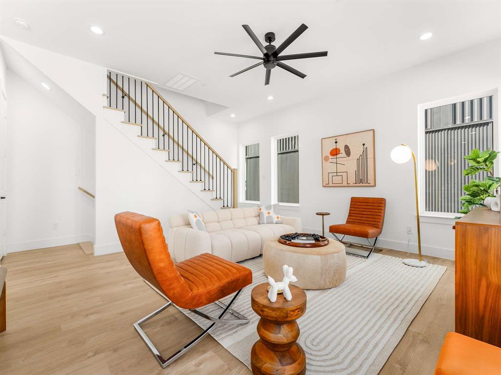 Fakes Park Place - Residential