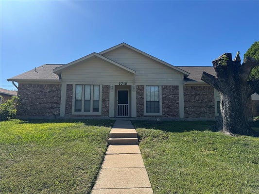 1715 CAROLYN WAY, RICHARDSON, TX 75081 - Image ee223953cecb213bd23a2f305334f57e/362976449