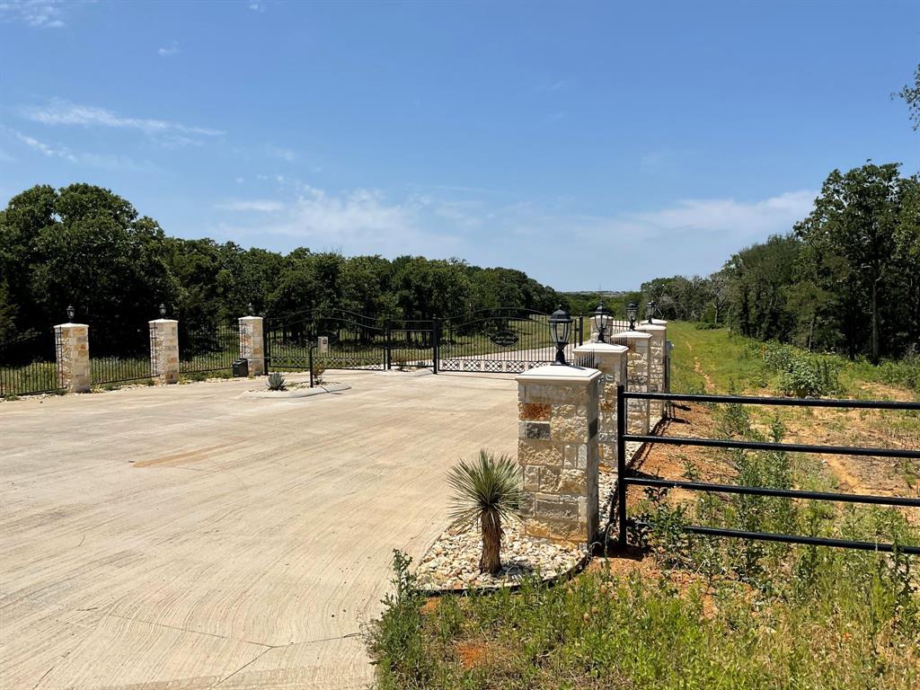 1657 Private Access 60200