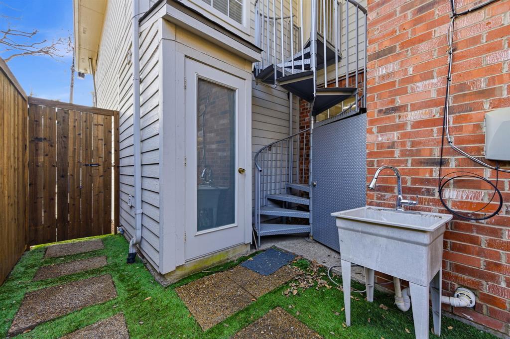 UNIVERSITY ANNEX 2ND INST REP - Residential