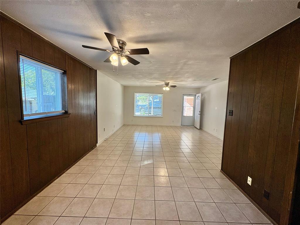 Chamberlain Arlington Heights 2nd - Residential Lease