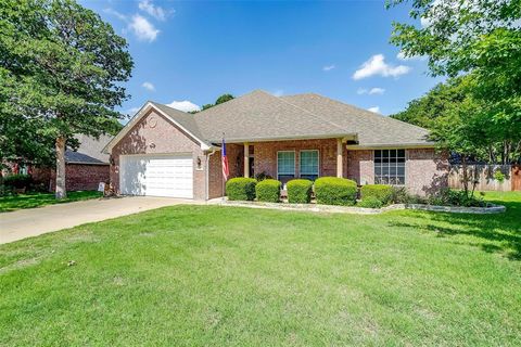 849 Royal Oak Lane Burleson TX 76028