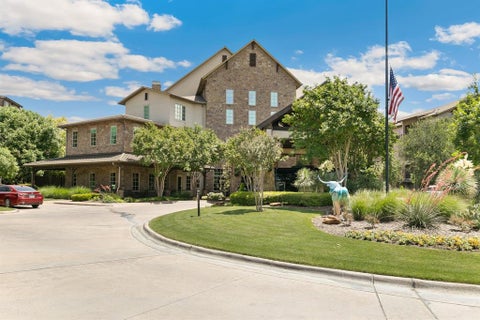 Photo of 301 Watermere Drive #212, Southlake, TX 76092 (MLS # 21265646)