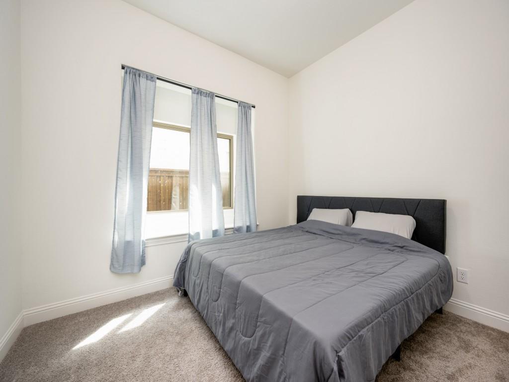 THE RIDGE - Residential Lease