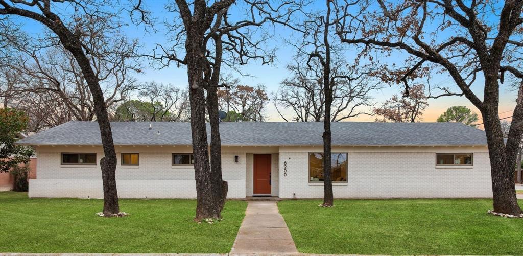 6200 Ravenswood Drive